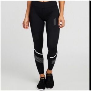 Lilybod Soulcycle Black White Stripe Dot High Waist Leggings size medium